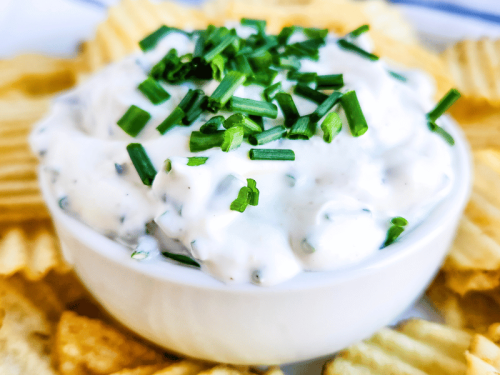 sour cream and chive dressing 5 Minute Sour Cream and Fresh Chive Dip (cold)