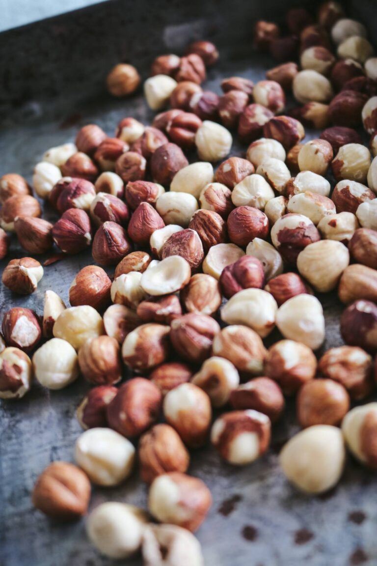 Homemade Hazelnut Butter Recipe {with Roasted Hazelnuts}